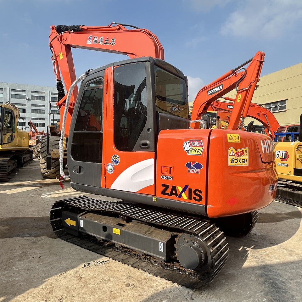 Hitachi ZX70 Excavator - Minigraafmachine: afbeelding 1 Hitachi ZX70 Excavator - Minigraafmachine: afbeelding 1