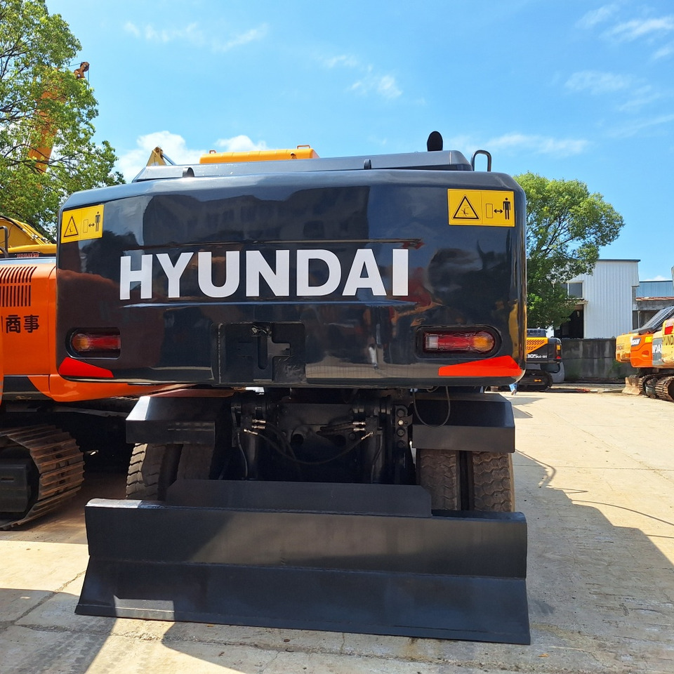 Hyundai 210w-9 wheel excavator - Mobiele graafmachine: afbeelding 3 Hyundai 210w-9 wheel excavator - Mobiele graafmachine: afbeelding 3