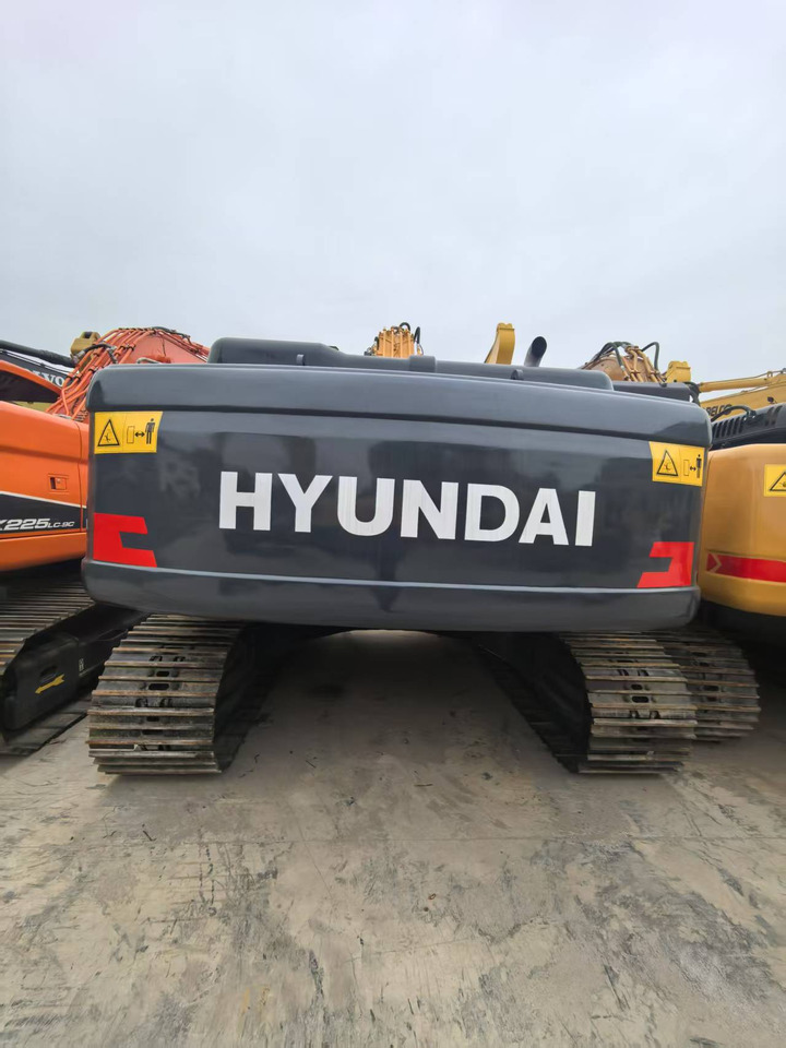 Hyundai 220LC-9S Excavator - Rupsgraafmachine: afbeelding 3 Hyundai 220LC-9S Excavator - Rupsgraafmachine: afbeelding 3