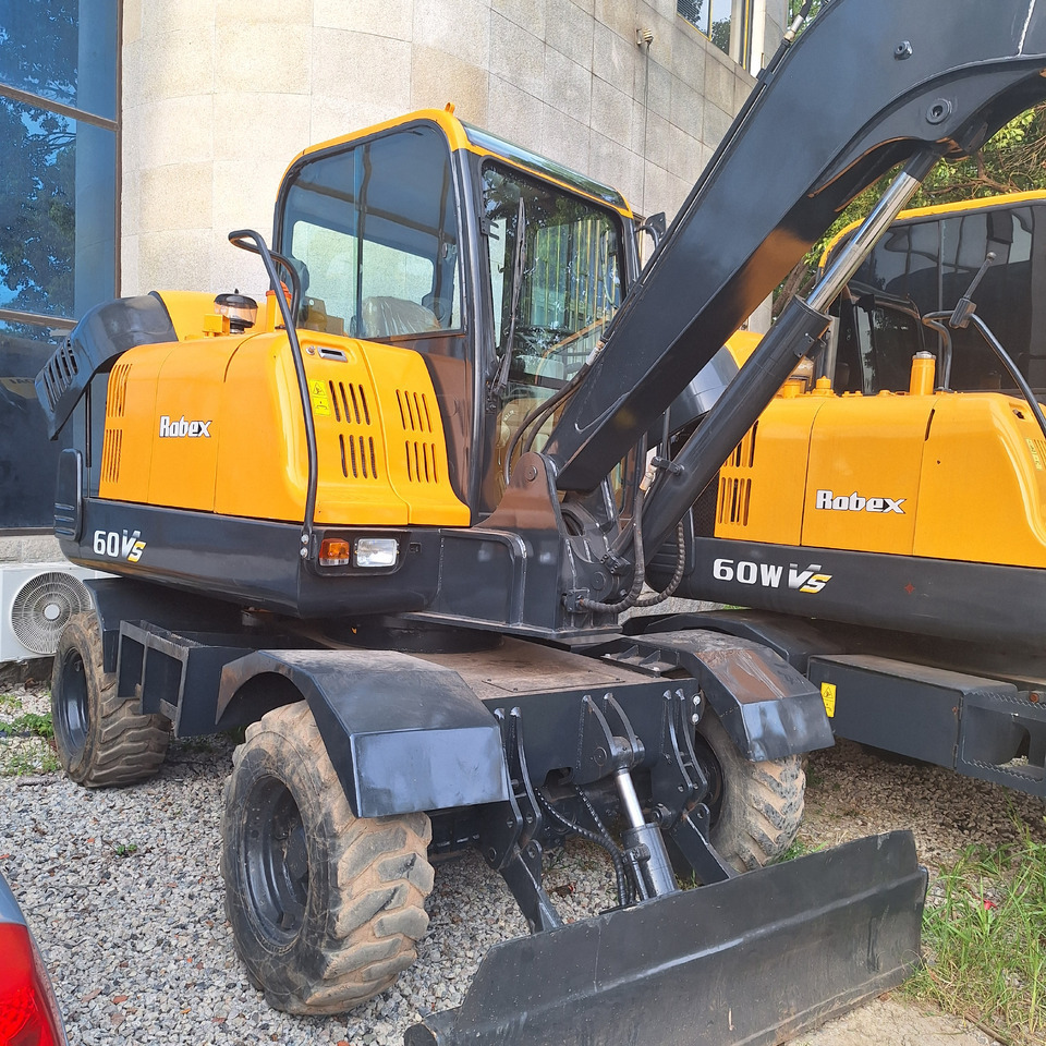 Hyundai 60vs excavator - Mobiele graafmachine: afbeelding 4 Hyundai 60vs excavator - Mobiele graafmachine: afbeelding 4