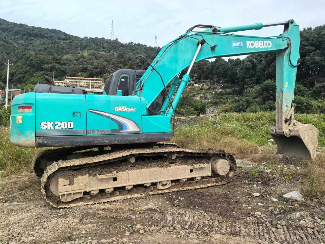 KOBELCO Kobelco SK200-8 Crawler excavator - Rupsgraafmachine: afbeelding 2 KOBELCO Kobelco SK200-8 Crawler excavator - Rupsgraafmachine: afbeelding 2