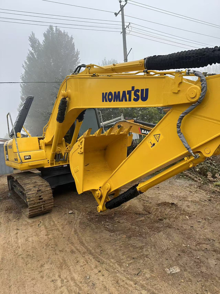 Komatsu PC200-7 excavator - Rupsgraafmachine: afbeelding 3 Komatsu PC200-7 excavator - Rupsgraafmachine: afbeelding 3