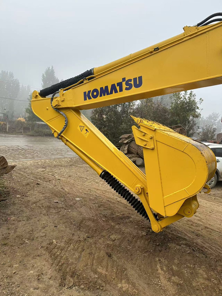Komatsu PC200-7 excavator - Rupsgraafmachine: afbeelding 5 Komatsu PC200-7 excavator - Rupsgraafmachine: afbeelding 5