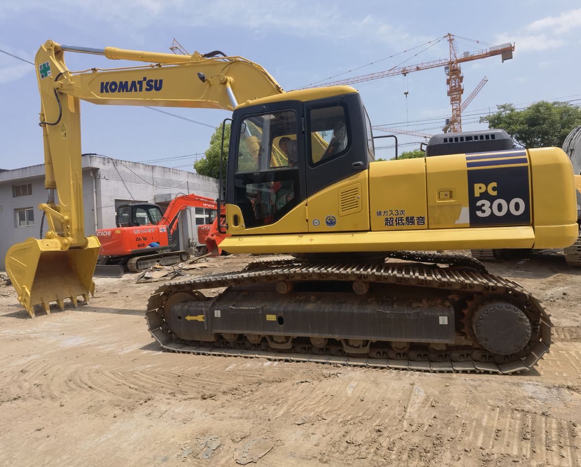Komatsu PC350-7 excavator - Rupsgraafmachine: afbeelding 2 Komatsu PC350-7 excavator - Rupsgraafmachine: afbeelding 2