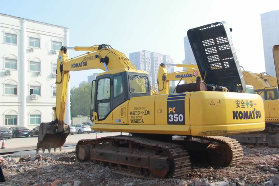 Komatsu PC350-7 excavator - Rupsgraafmachine: afbeelding 1 Komatsu PC350-7 excavator - Rupsgraafmachine: afbeelding 1