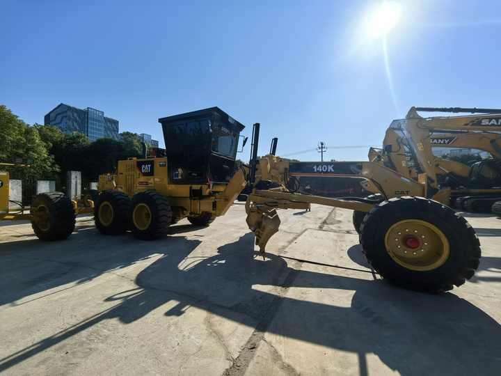 Original cat 140H 140G 140K motor grader used Caterpillar 140k grader machine used for sale - Grader: afbeelding 2 Original cat 140H 140G 140K motor grader used Caterpillar 140k grader machine used for sale - Grader: afbeelding 2