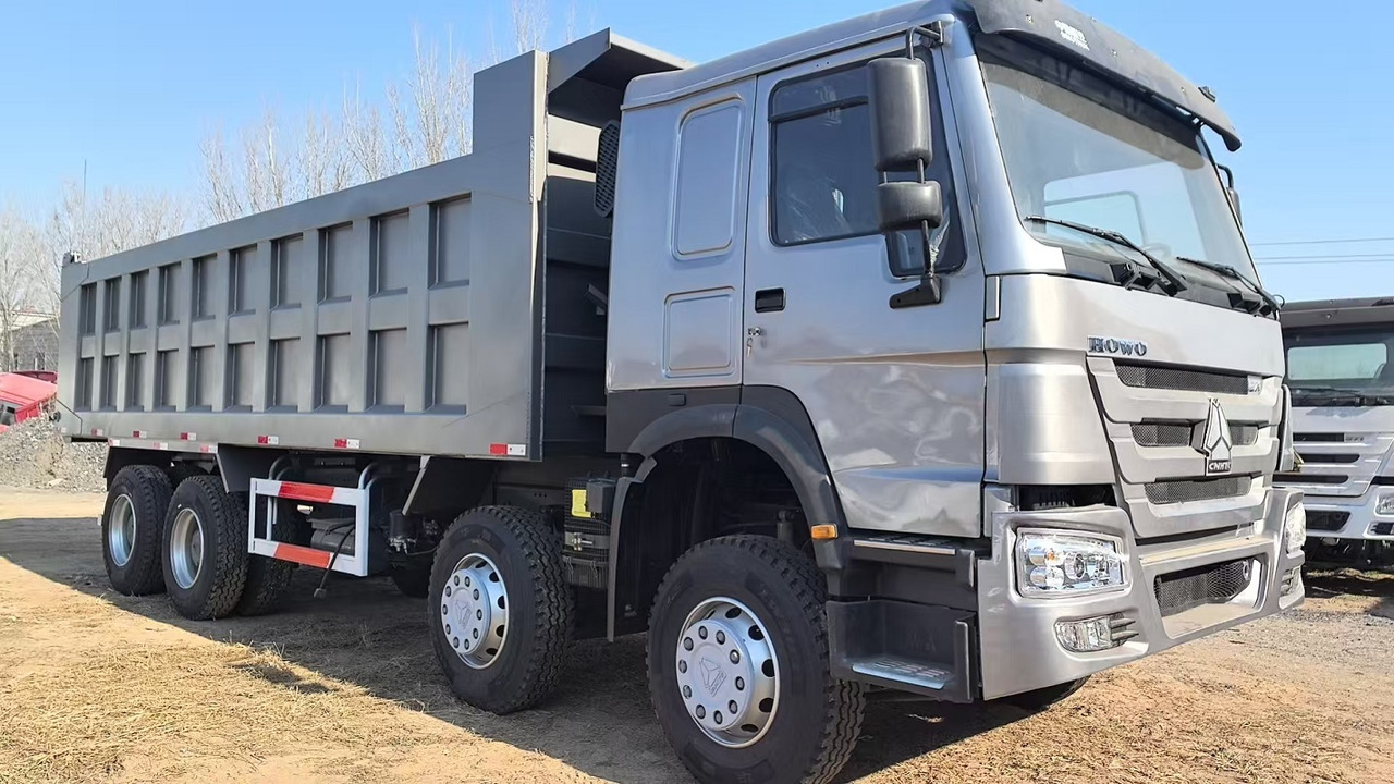 SINOTRUK Howo Dump truck 371hp 8x4 - Kipper vrachtwagen: afbeelding 1 SINOTRUK Howo Dump truck 371hp 8x4 - Kipper vrachtwagen: afbeelding 1