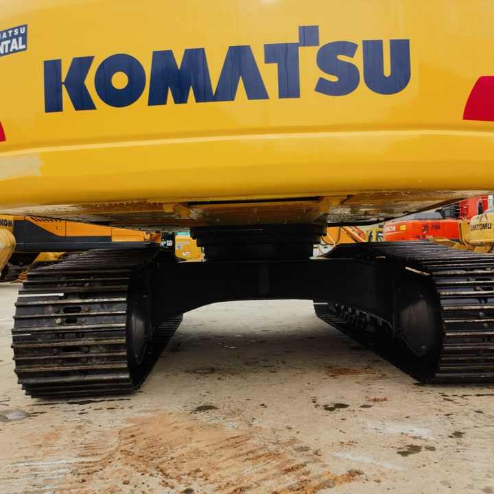 Rupsgraafmachine Second Hand Komatsu excavating machinery PC220-8 Komatsu used excavator PC220-8 crawler excavator in stock: afbeelding 6