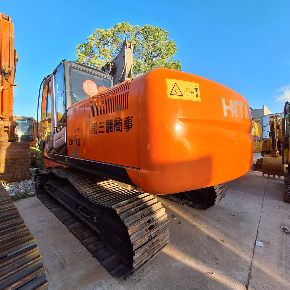 Second hand Hitachi ZX200G excavator - Graafmachine: afbeelding 1 Second hand Hitachi ZX200G excavator - Graafmachine: afbeelding 1