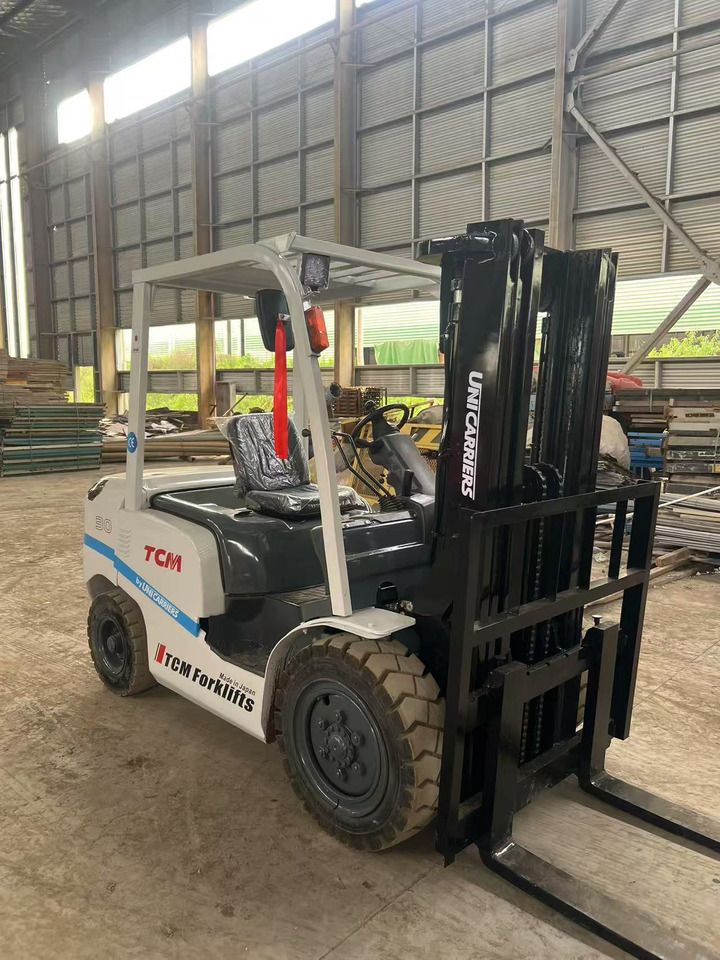 TCM FD30 Forklift - Diesel heftruck: afbeelding 2 TCM FD30 Forklift - Diesel heftruck: afbeelding 2