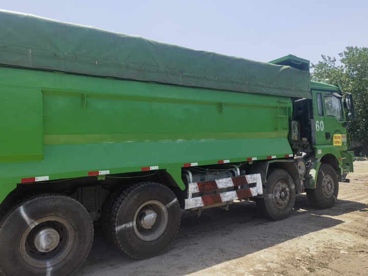 Used 8x4 Shacman X3000 Dumper Used Medium Dump Truck for Sale - Kipper vrachtwagen: afbeelding 3 Used 8x4 Shacman X3000 Dumper Used Medium Dump Truck for Sale - Kipper vrachtwagen: afbeelding 3