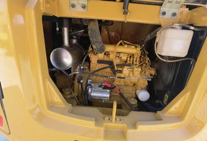 Used Japan CAT 305.5E2 excavator digger CAT mini hydraulic excavator for hot sale - Rupsgraafmachine: afbeelding 5 Used Japan CAT 305.5E2 excavator digger CAT mini hydraulic excavator for hot sale - Rupsgraafmachine: afbeelding 5