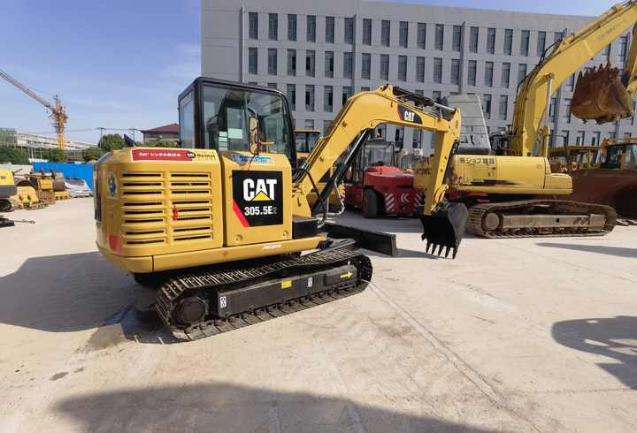 Used Japan CAT 305.5E2 excavator digger CAT mini hydraulic excavator for hot sale - Rupsgraafmachine: afbeelding 4 Used Japan CAT 305.5E2 excavator digger CAT mini hydraulic excavator for hot sale - Rupsgraafmachine: afbeelding 4