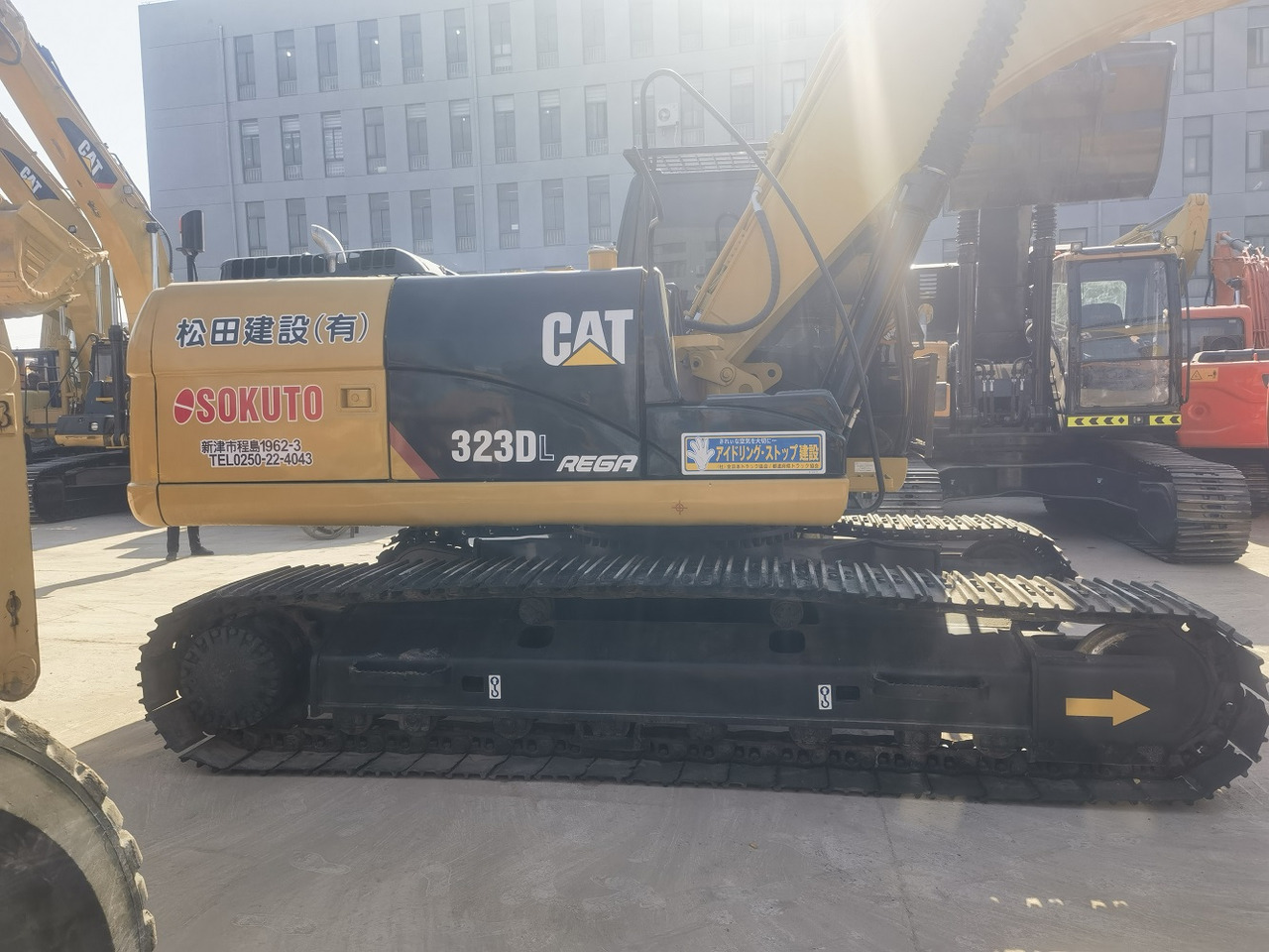 Cat 323d excavators - Graafmachine: afbeelding 4 Cat 323d excavators - Graafmachine: afbeelding 4