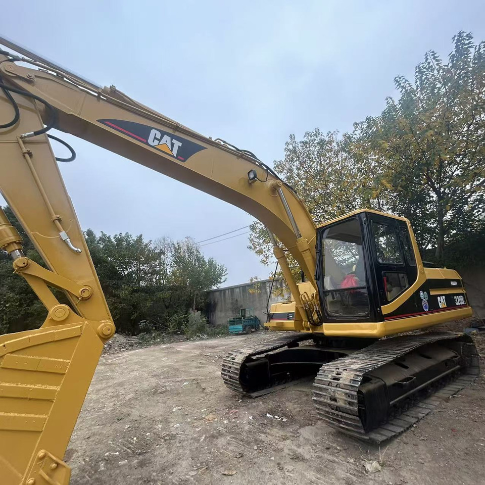 Used cat 320BL excavator - Rupsgraafmachine: afbeelding 3 Used cat 320BL excavator - Rupsgraafmachine: afbeelding 3