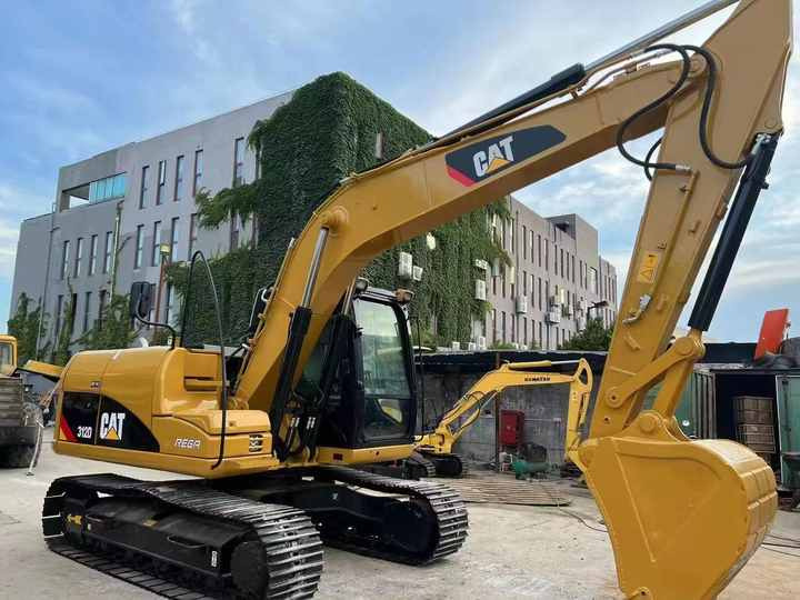 Used hydraulic excavator cat 312 second hand construction CATERPILLAR cat312D 313C 308C excavator for sale - Rupsgraafmachine: afbeelding 2 Used hydraulic excavator cat 312 second hand construction CATERPILLAR cat312D 313C 308C excavator for sale - Rupsgraafmachine: afbeelding 2