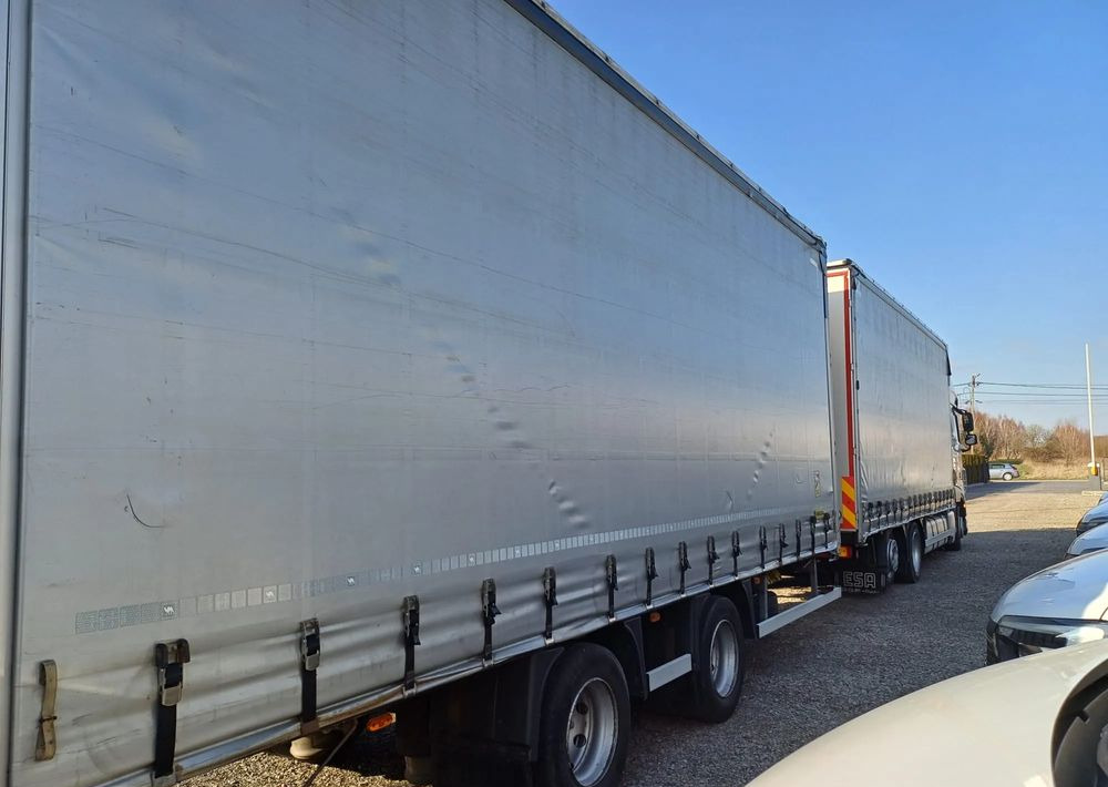 DAF XF 480 SUPER SPACE CAB / ZESTAW TANDEM PRZEJAZDOWY 120m3 - Schuifzeilen vrachtwagen: afbeelding 3 DAF XF 480 SUPER SPACE CAB / ZESTAW TANDEM PRZEJAZDOWY 120m3 - Schuifzeilen vrachtwagen: afbeelding 3