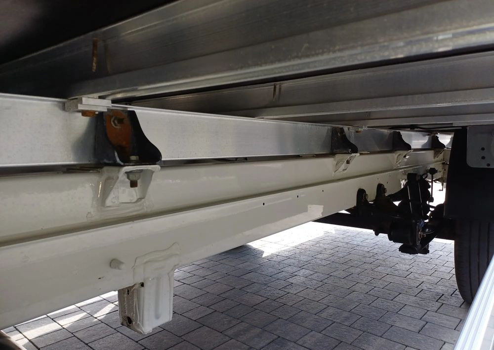 Schuifzeilen bestelwagen MAN TGE 10 PALET zaw.poduszki 2021r EURO 6: afbeelding 11 Schuifzeilen bestelwagen MAN TGE 10 PALET zaw.poduszki 2021r EURO 6: afbeelding 11