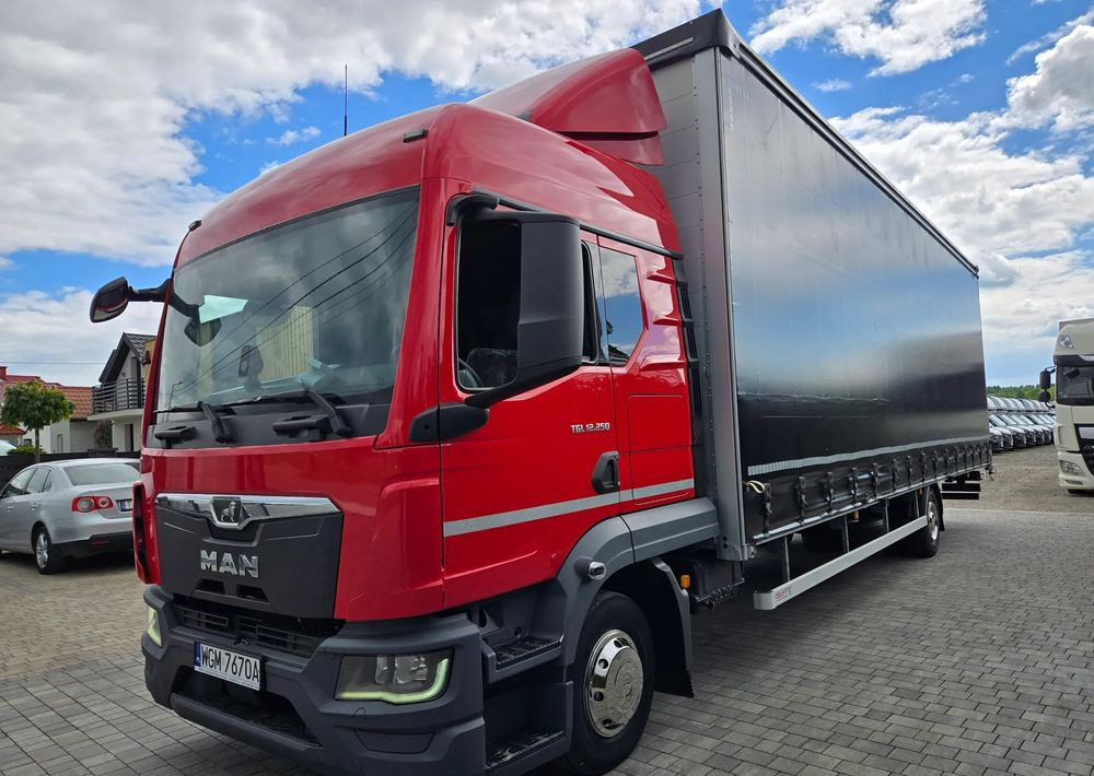 MAN TGL 12.250 - Schuifzeilen vrachtwagen: afbeelding 4 MAN TGL 12.250 - Schuifzeilen vrachtwagen: afbeelding 4