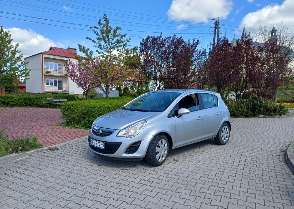 Opel Corsa 1.2 16V Graphite - Personenwagen: afbeelding 1 Opel Corsa 1.2 16V Graphite - Personenwagen: afbeelding 1