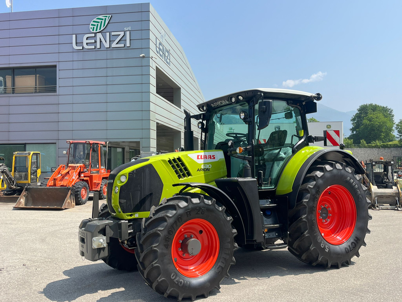 CLAAS ARION 630 - Tractor: afbeelding 1 CLAAS ARION 630 - Tractor: afbeelding 1