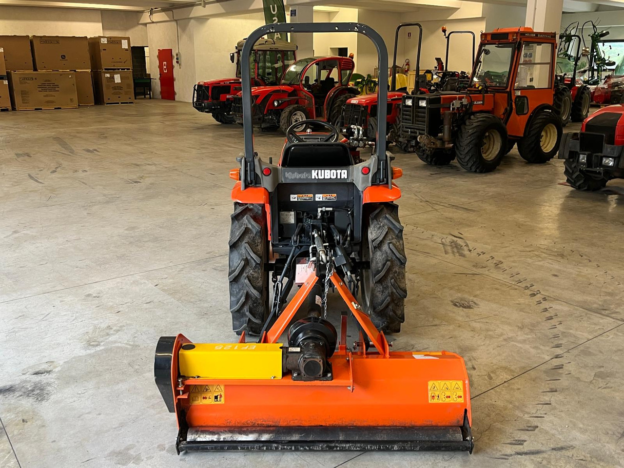 KUBOTA GB-16 – 4×4 - Tractor: afbeelding 5 KUBOTA GB-16 – 4×4 - Tractor: afbeelding 5