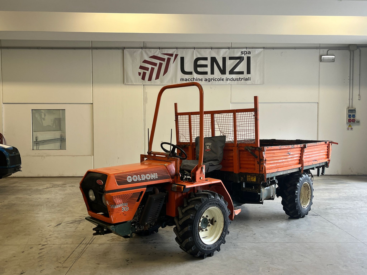 MOTOAGRICOLA GOLDONI TRANSACAR 50 - Tractor: afbeelding 1 MOTOAGRICOLA GOLDONI TRANSACAR 50 - Tractor: afbeelding 1