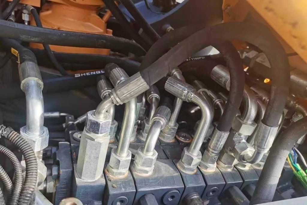 新源 75 - Mobiele graafmachine: afbeelding 2 新源 75 - Mobiele graafmachine: afbeelding 2