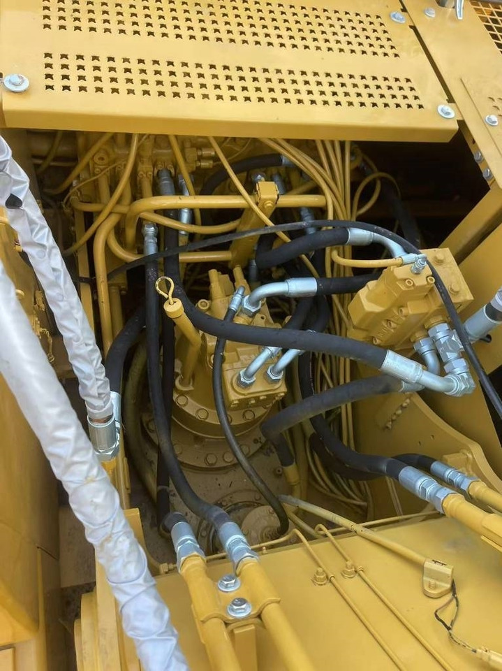 CAT 320 B - Rupsgraafmachine: afbeelding 2 CAT 320 B - Rupsgraafmachine: afbeelding 2
