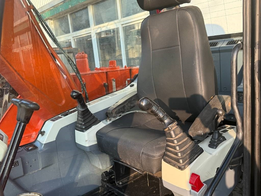 Doosan DX 75 - Rupsgraafmachine: afbeelding 2 Doosan DX 75 - Rupsgraafmachine: afbeelding 2