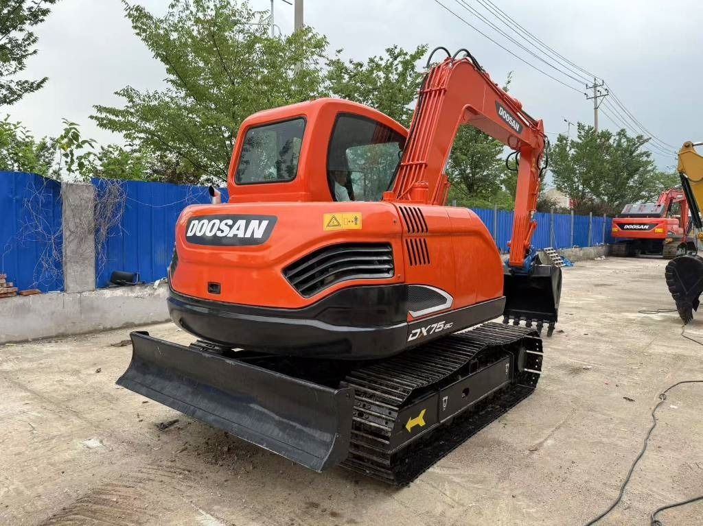 Doosan DX 75 - Rupsgraafmachine: afbeelding 5 Doosan DX 75 - Rupsgraafmachine: afbeelding 5