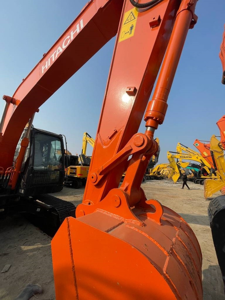 Hitachi ZX 130 H - Rupsgraafmachine: afbeelding 4 Hitachi ZX 130 H - Rupsgraafmachine: afbeelding 4