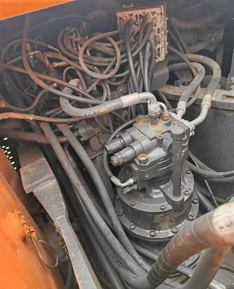 Hitachi Zaxis 200 LC - Minigraafmachine: afbeelding 2 Hitachi Zaxis 200 LC - Minigraafmachine: afbeelding 2