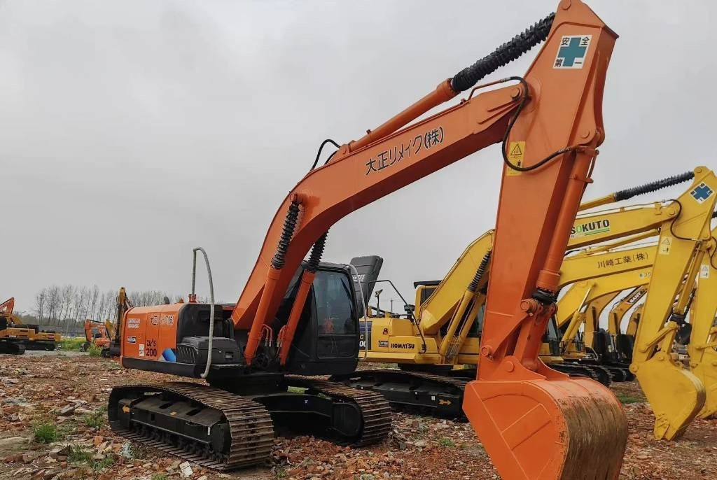 Hitachi Zaxis 200 LC - Minigraafmachine: afbeelding 1 Hitachi Zaxis 200 LC - Minigraafmachine: afbeelding 1