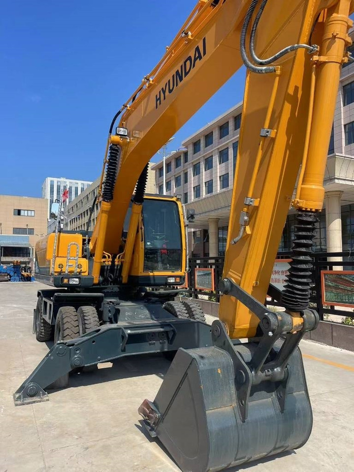 Hyundai 210W-9 - Mobiele graafmachine: afbeelding 1 Hyundai 210W-9 - Mobiele graafmachine: afbeelding 1