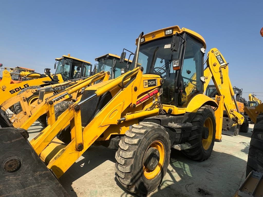 JCB 3 XC - Graaflaadmachine: afbeelding 4 JCB 3 XC - Graaflaadmachine: afbeelding 4