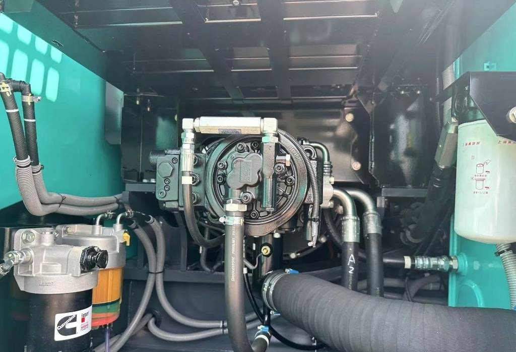 Kobelco 260 - Rupsgraafmachine: afbeelding 2 Kobelco 260 - Rupsgraafmachine: afbeelding 2