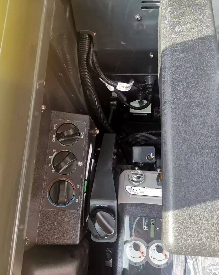 Komatsu PC 58 - Minigraafmachine: afbeelding 5 Komatsu PC 58 - Minigraafmachine: afbeelding 5