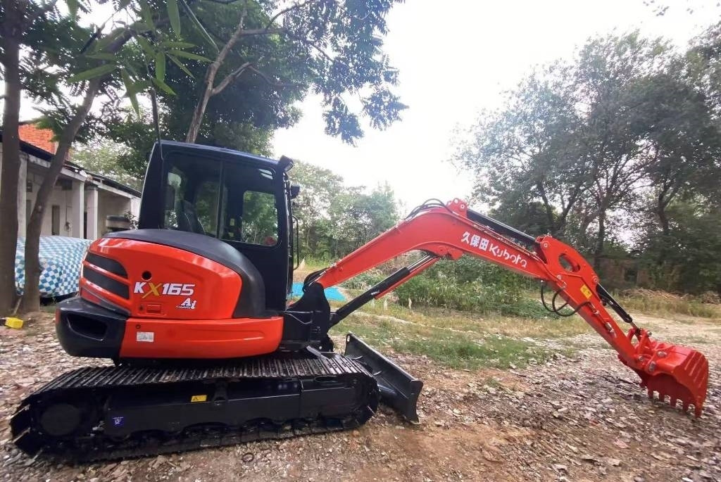 Kubota 165 - Rupsgraafmachine: afbeelding 1 Kubota 165 - Rupsgraafmachine: afbeelding 1