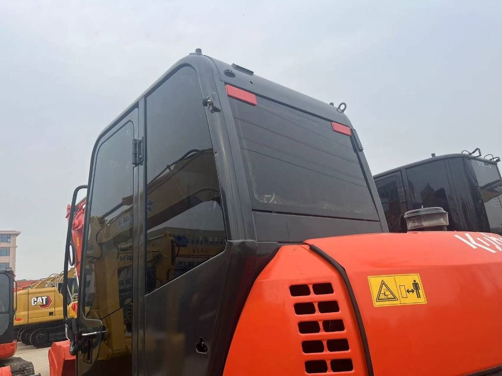 Kubota KX 183 - Rupsgraafmachine: afbeelding 2 Kubota KX 183 - Rupsgraafmachine: afbeelding 2