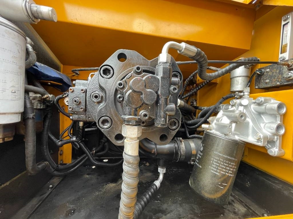 Sany SY 215 - Rupsgraafmachine: afbeelding 4 Sany SY 215 - Rupsgraafmachine: afbeelding 4