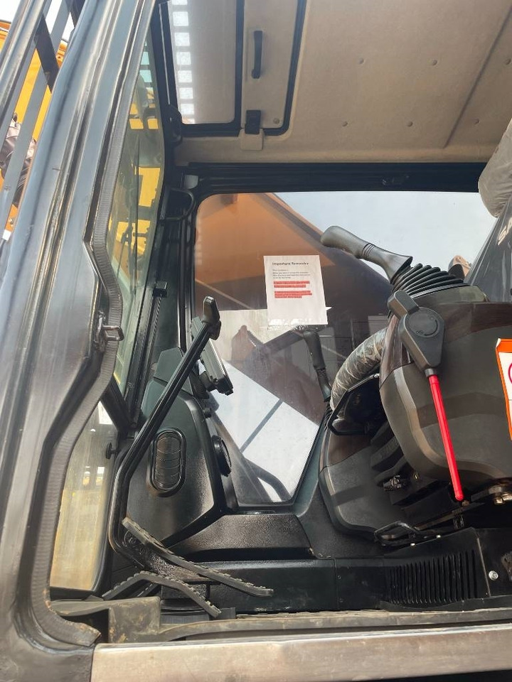 Sany SY 550 H - Rupsgraafmachine: afbeelding 3 Sany SY 550 H - Rupsgraafmachine: afbeelding 3