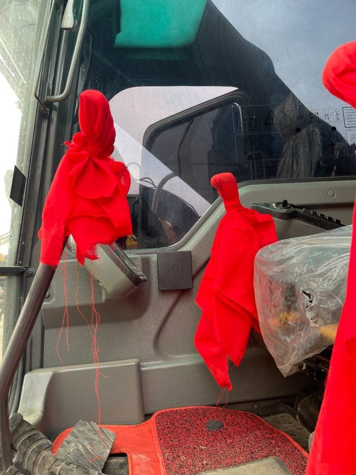 Volvo EC 240 - Rupsgraafmachine: afbeelding 4 Volvo EC 240 - Rupsgraafmachine: afbeelding 4