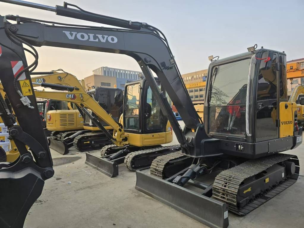 Volvo EC 60 - Rupsgraafmachine: afbeelding 1 Volvo EC 60 - Rupsgraafmachine: afbeelding 1