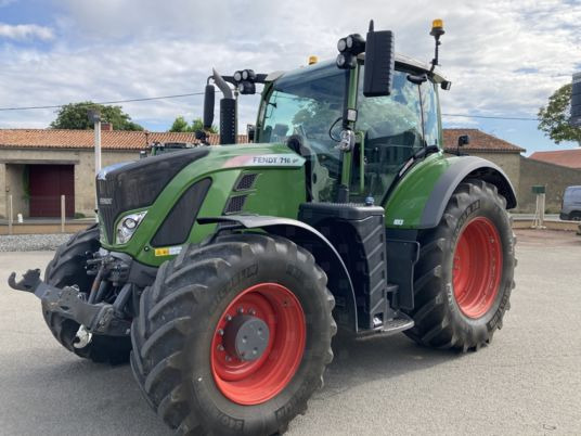 Fendt 716 VARIO S4 PROFI PLUS - Tractor: afbeelding 1 Fendt 716 VARIO S4 PROFI PLUS - Tractor: afbeelding 1