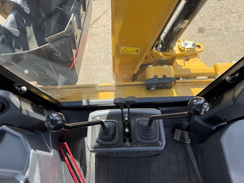 Nieuw Graaflaadmachine CAT 424: afbeelding 17