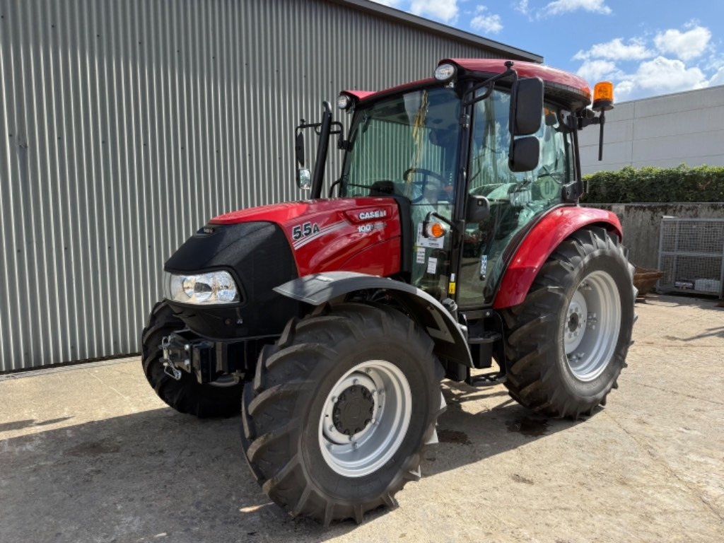 Case IH Farmall 55 A - Tractor: afbeelding 2 Case IH Farmall 55 A - Tractor: afbeelding 2