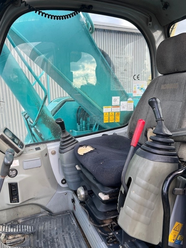 Rupsgraafmachine Kobelco SK 235 SR LC: afbeelding 16
