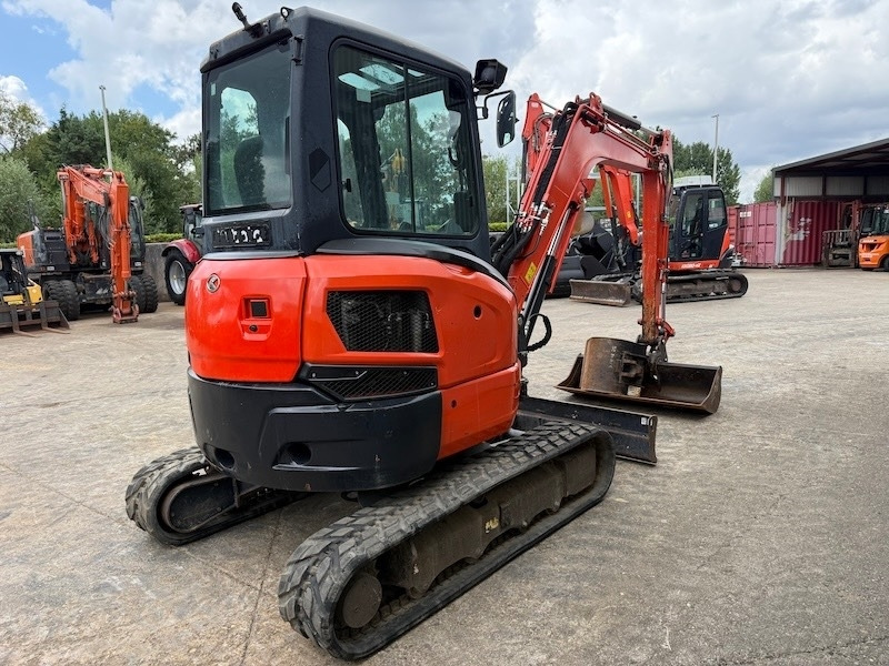 Kubota U 36-4 - Minigraafmachine: afbeelding 3 Kubota U 36-4 - Minigraafmachine: afbeelding 3
