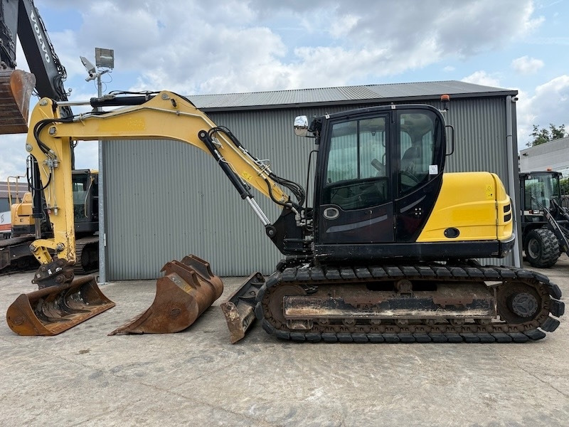 Yanmar TC125 - Rupsgraafmachine: afbeelding 1 Yanmar TC125 - Rupsgraafmachine: afbeelding 1